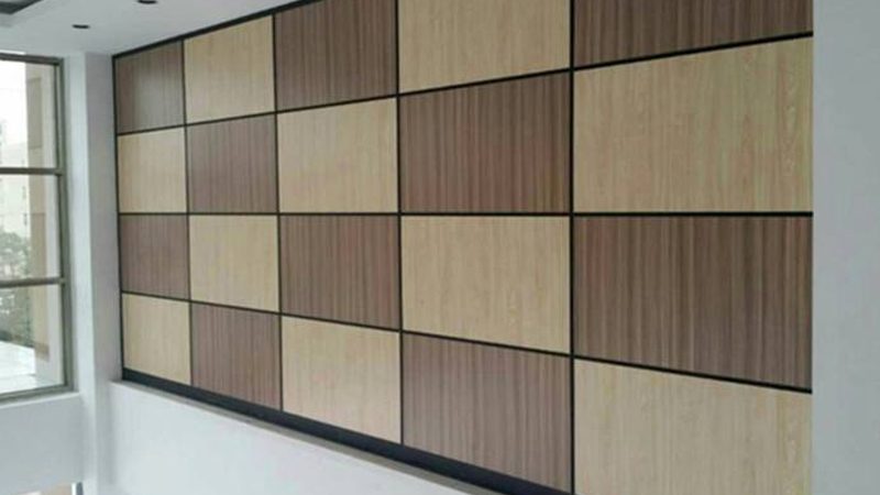 建材批发市场的进货运输费用主要由以下几个部分构成：